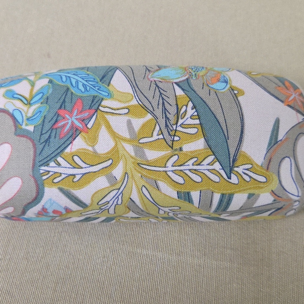 Vera Bradley Floral Eyeglass Case - Picture 3 of 5